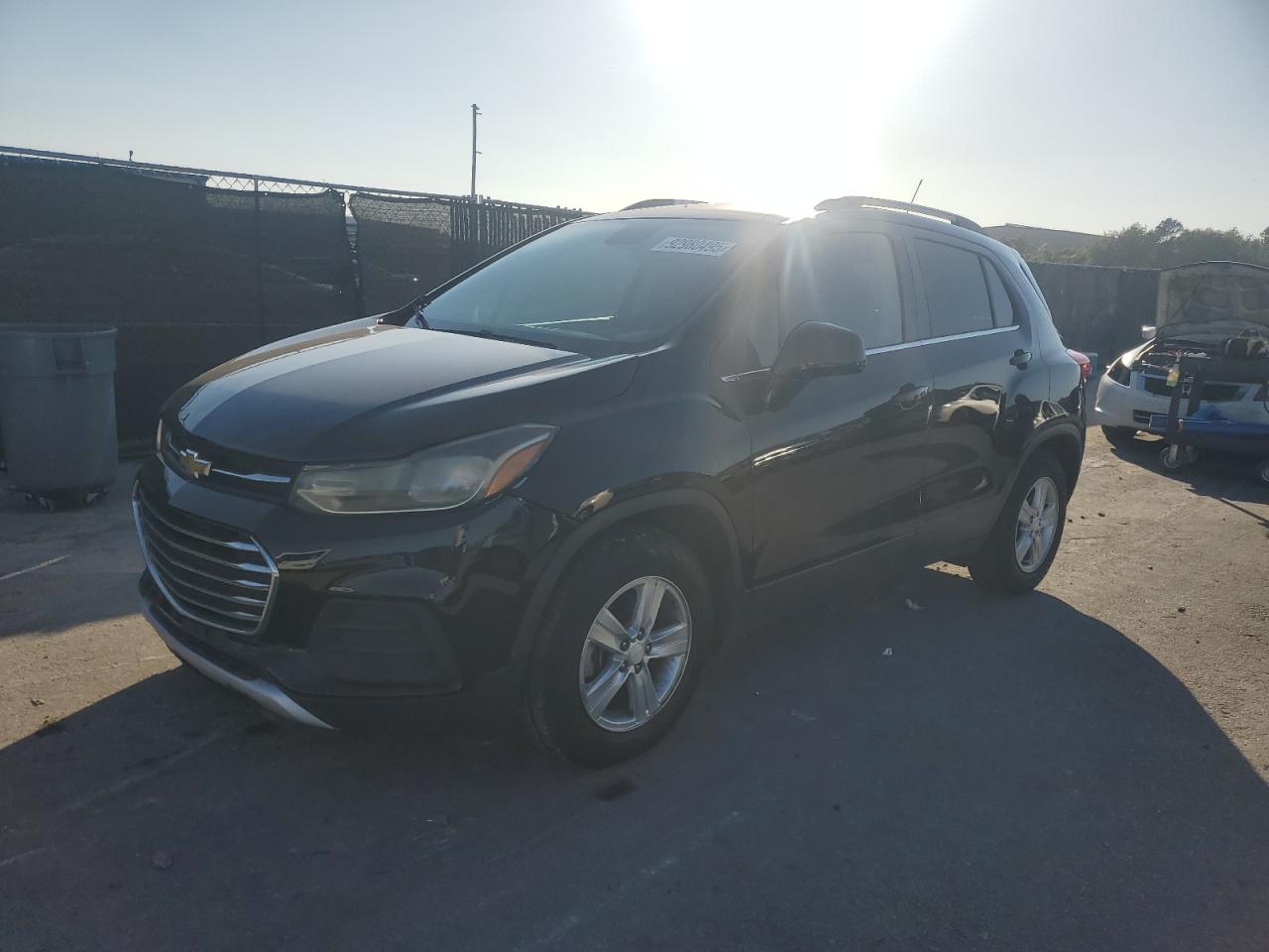 Lot #3297894830 2020 CHEVROLET TRAX 1LT