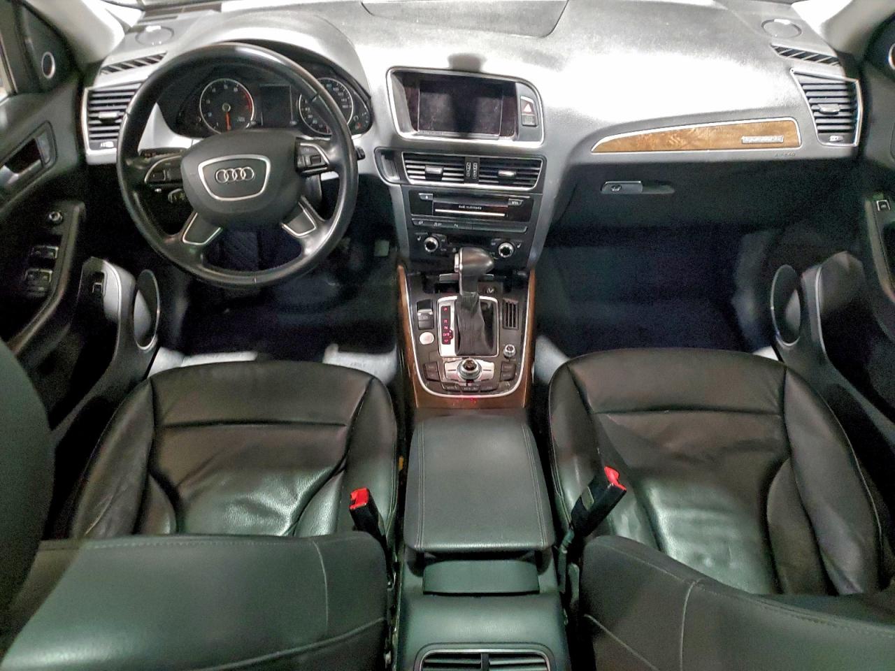 AUDI Q5 PREMIUM PLUS