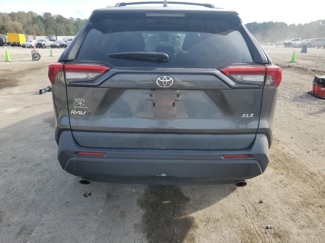 TOYOTA RAV4 XLE