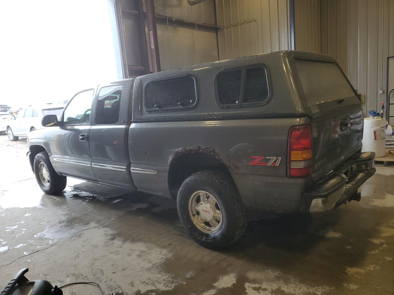 Lot #3298133184 2000 GMC NEW SIERRA