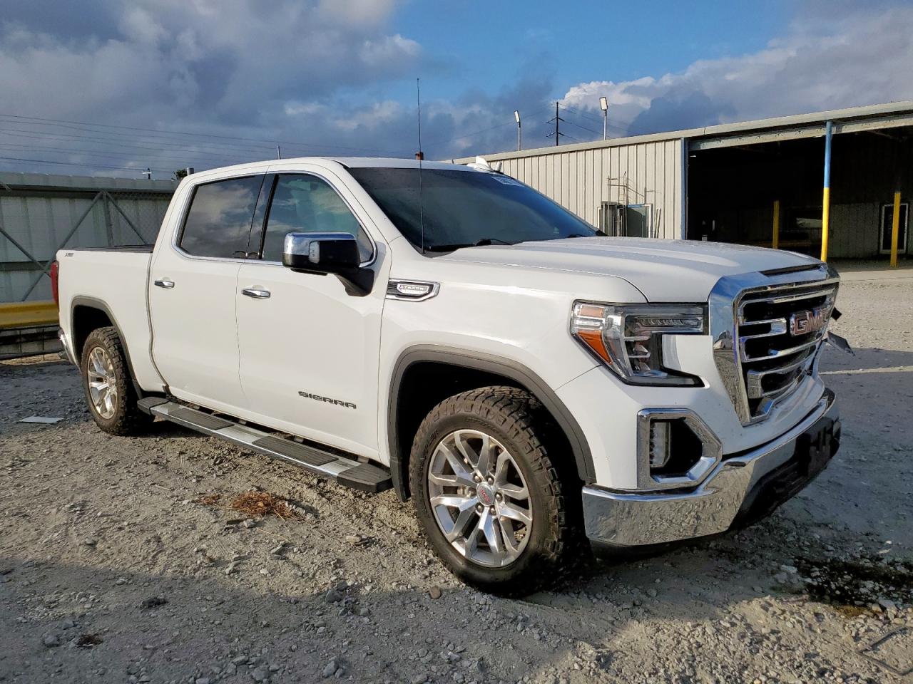 GMC SIERRA K1500 SLT