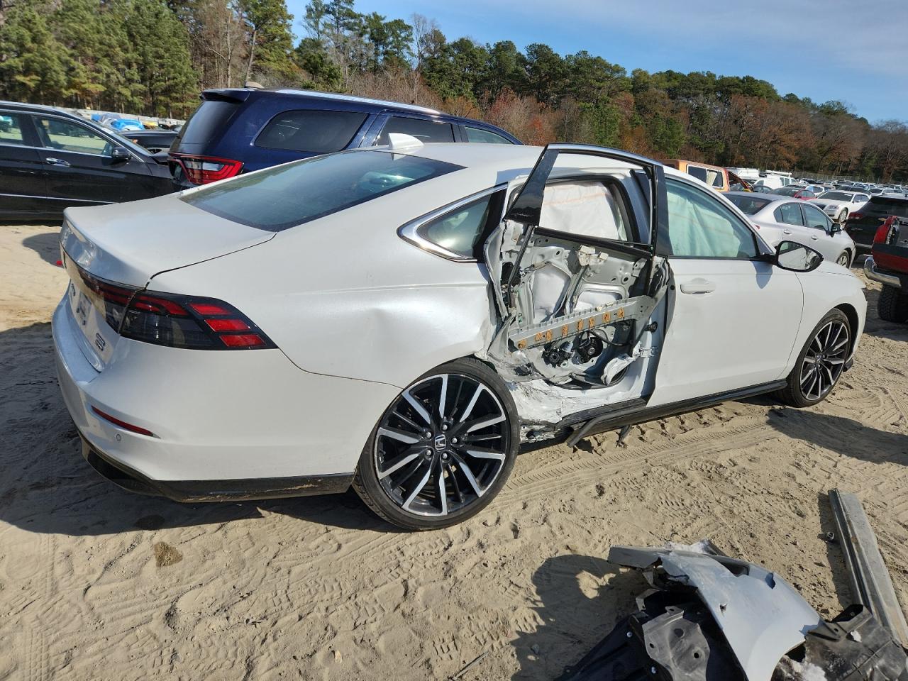 HONDA ACCORD TOURING HYBRID