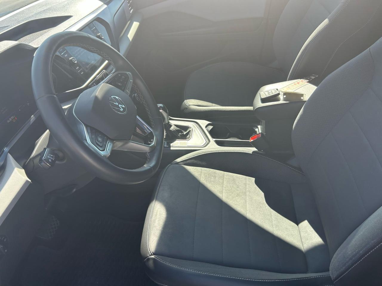 VOLKSWAGEN TAOS SE IQ DRIVE