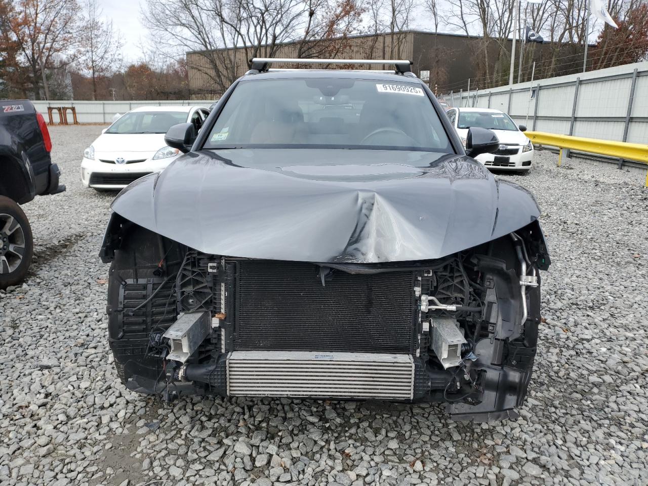 AUDI Q5 PREMIUM PLUS 45