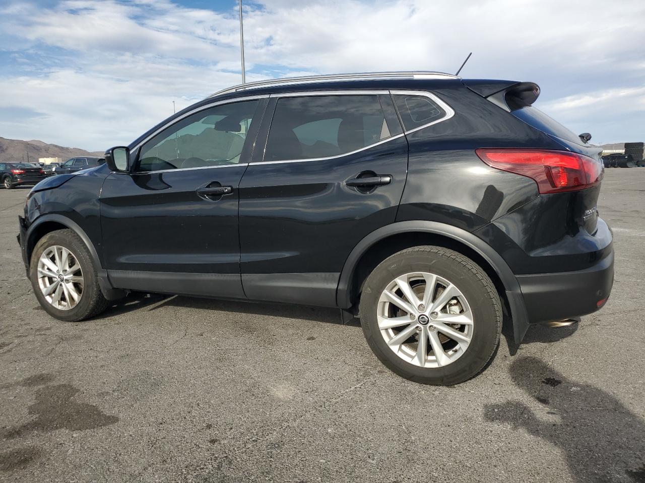 NISSAN ROGUE SPORT S