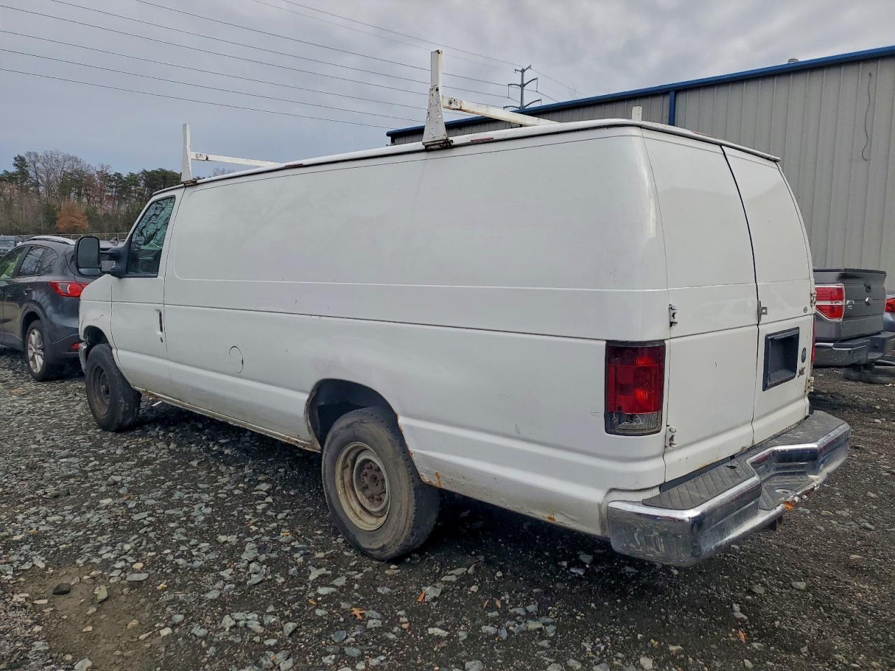 FORD ECONOLINE E150 VAN