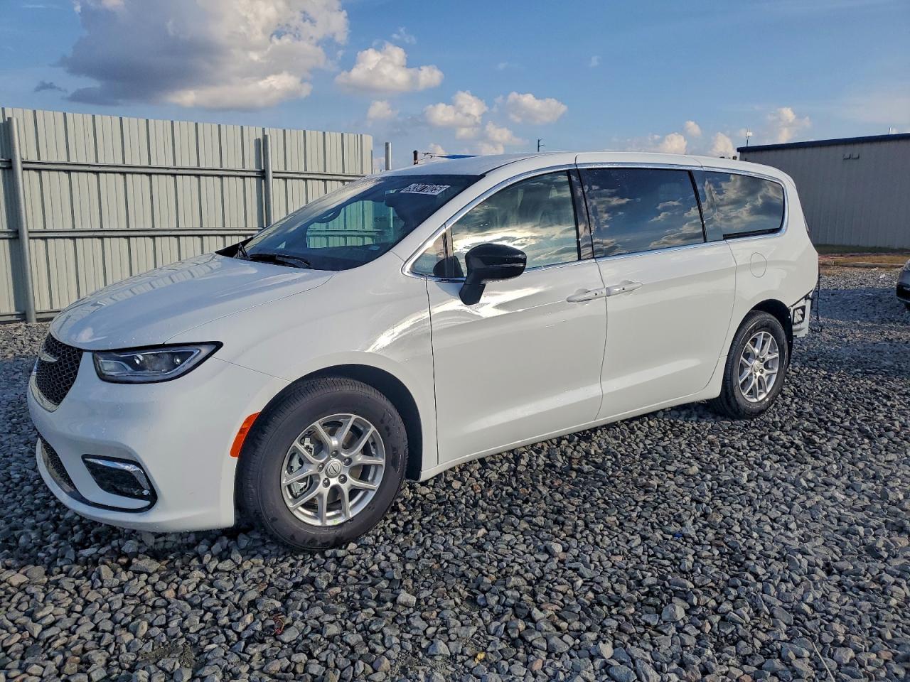 CHRYSLER PACIFICA SELECT