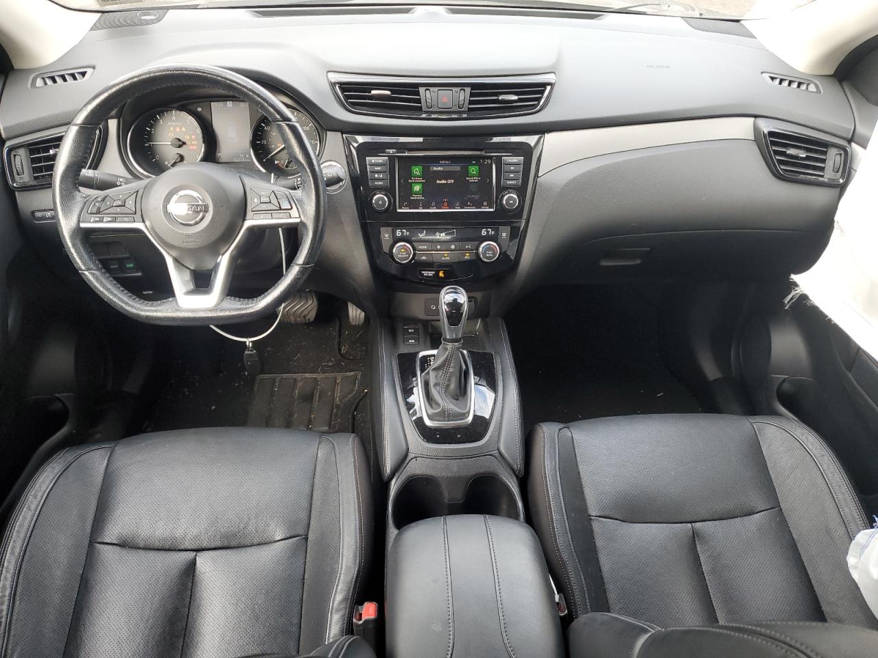 NISSAN ROGUE SPORT S