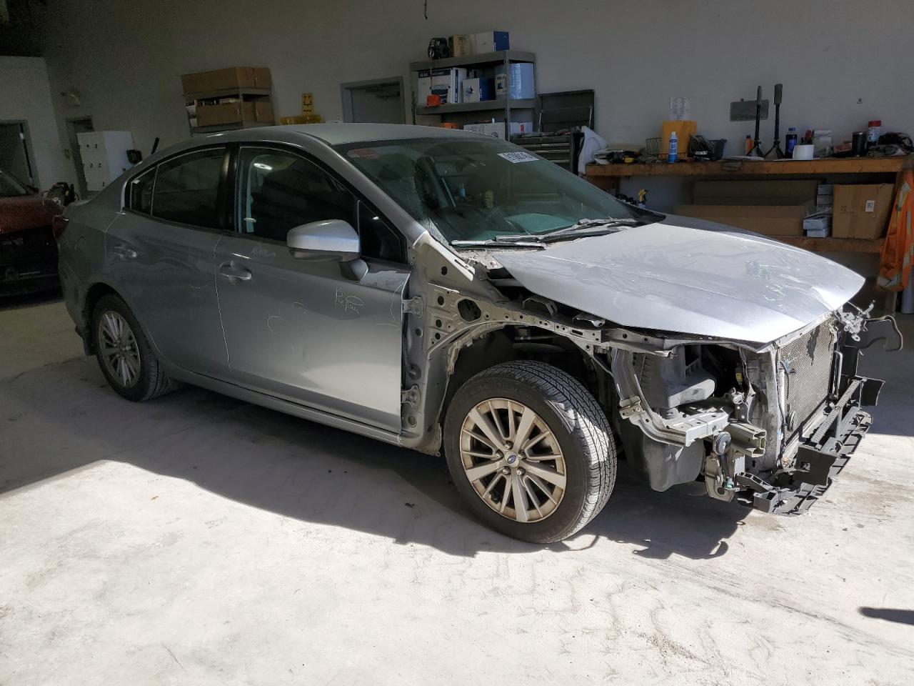 SUBARU IMPREZA PREMIUM