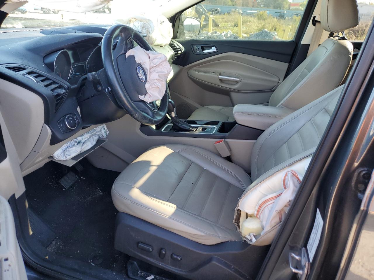 FORD ESCAPE TITANIUM