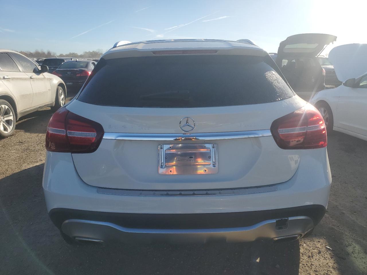 MERCEDES-BENZ GLA-CLASS 250 4MATIC