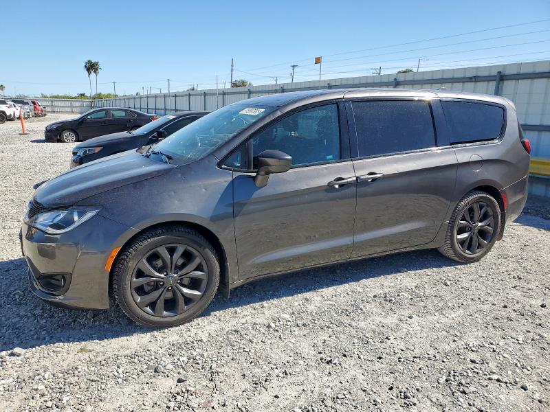Global Auto Auctions: 2018 CHRYSLER PACIFICA T