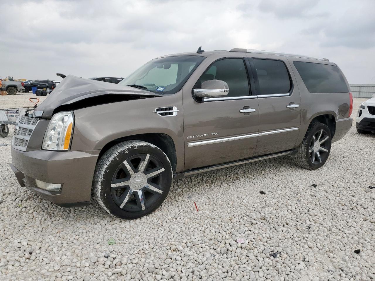 CADILLAC ESCALADE ESV PLATINUM