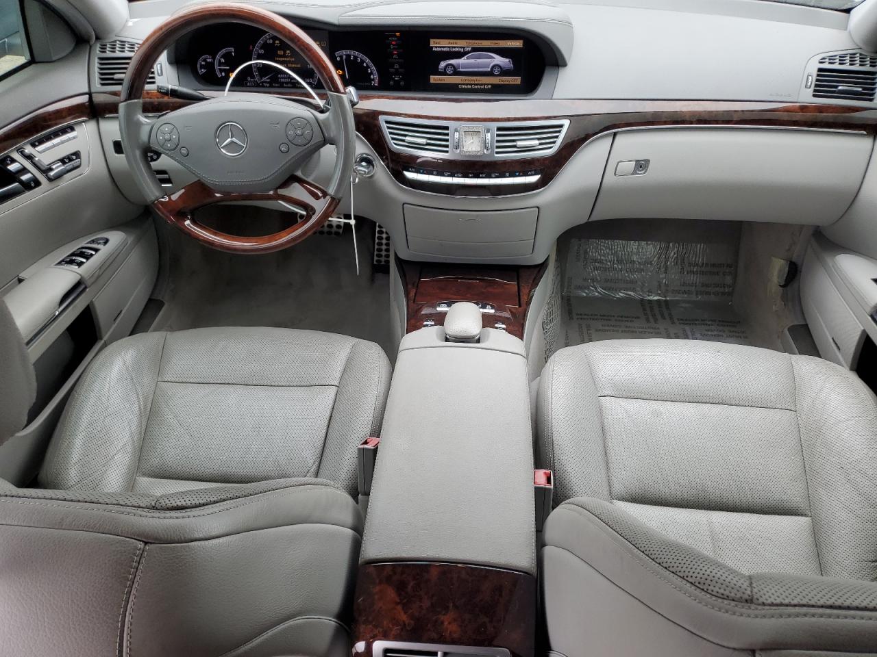 MERCEDES-BENZ S-CLASS 550