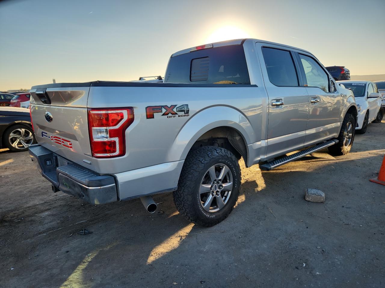 FORD F-150 SUPERCREW