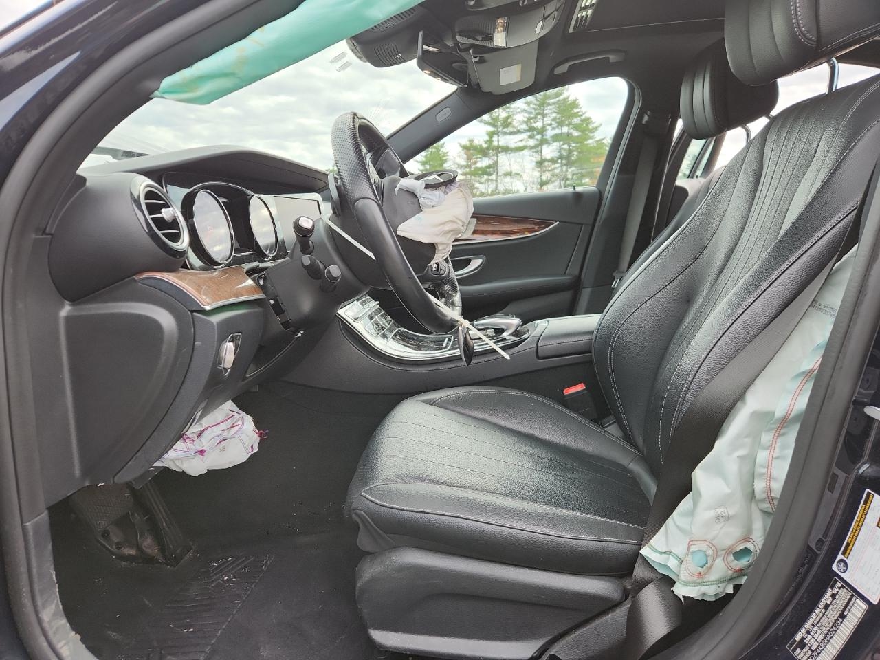 MERCEDES-BENZ E-CLASS 300 4MATIC