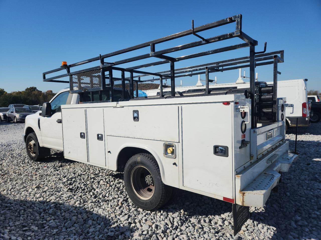 FORD F-350 SUPER DUTY