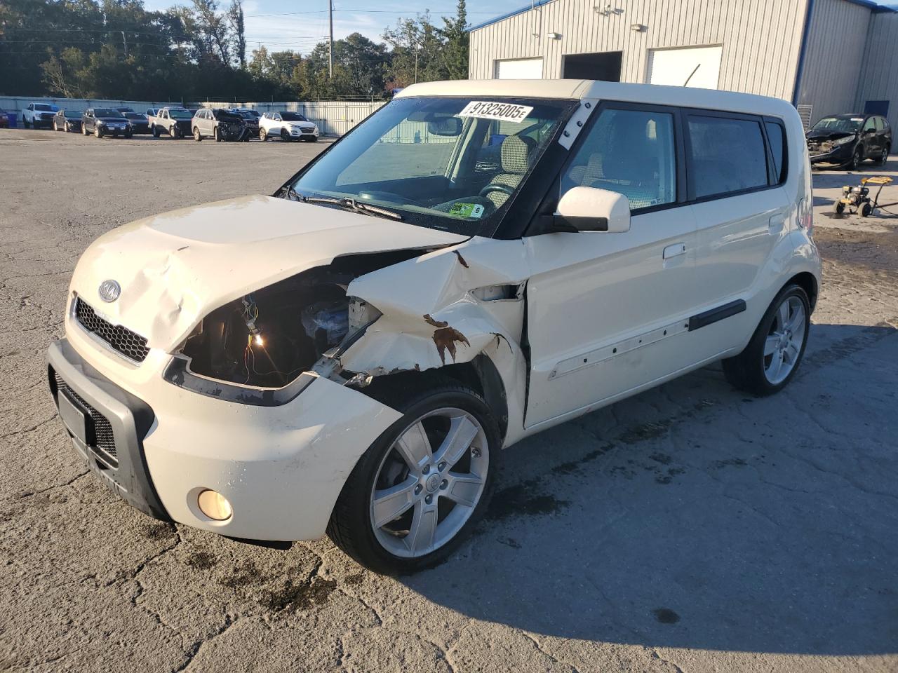 KIA SOUL +