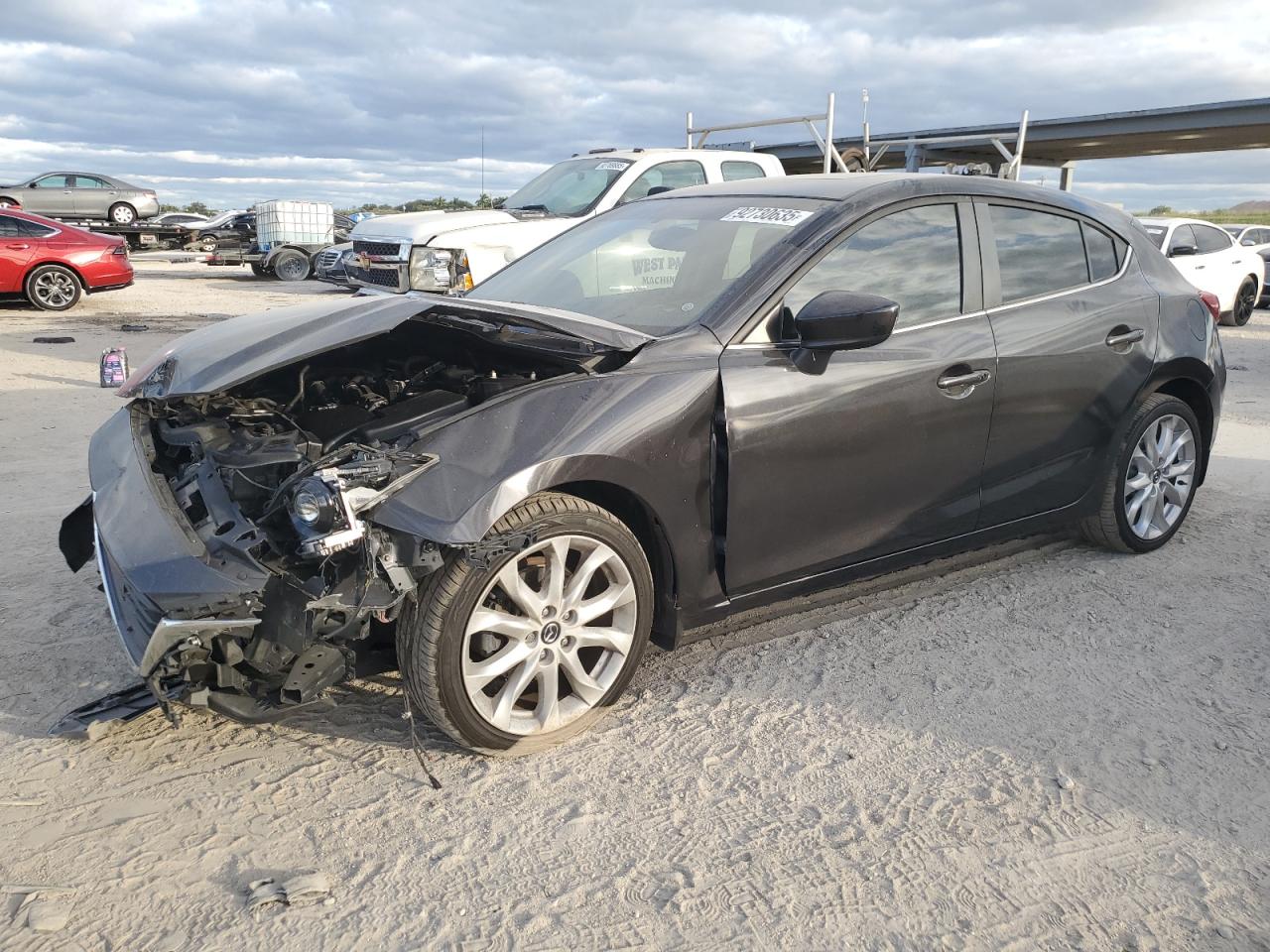 MAZDA 3 GRAND TOURING