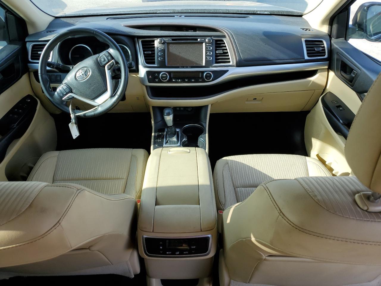 TOYOTA HIGHLANDER LE