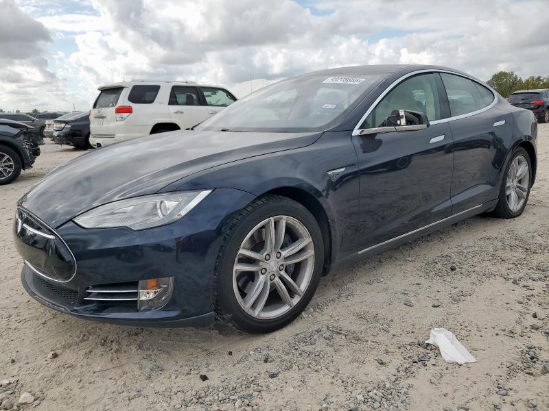 Global Auto Auctions: 2014 TESLA MODEL S