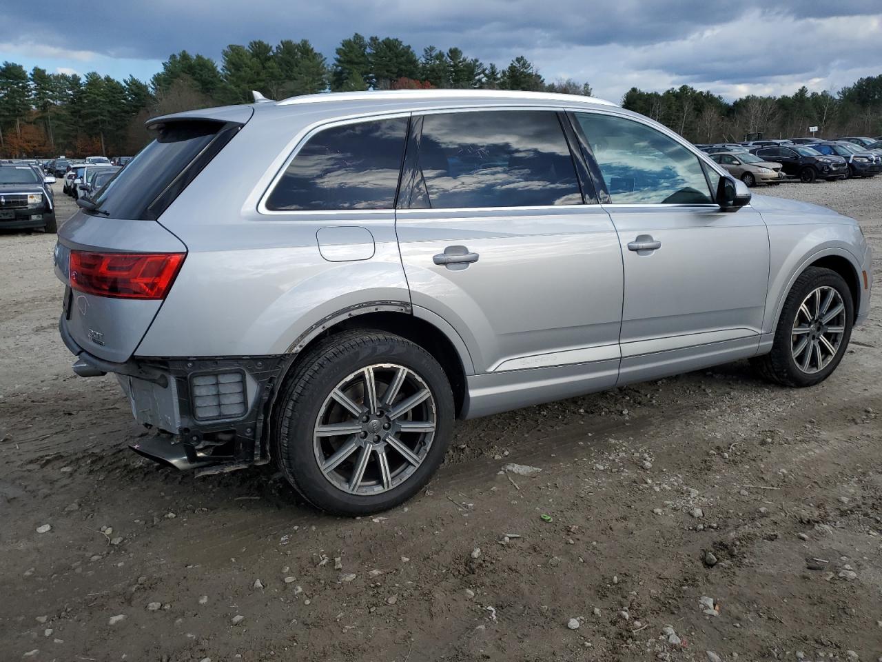 AUDI Q7 PREMIUM PLUS