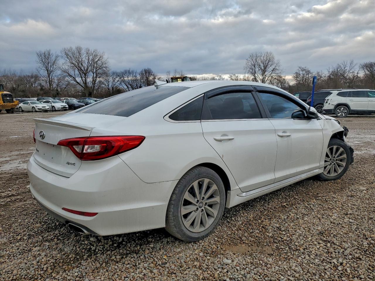 HYUNDAI SONATA SPORT
