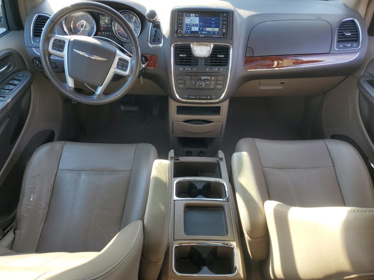 CHRYSLER TOWN & COUNTRY TOURING