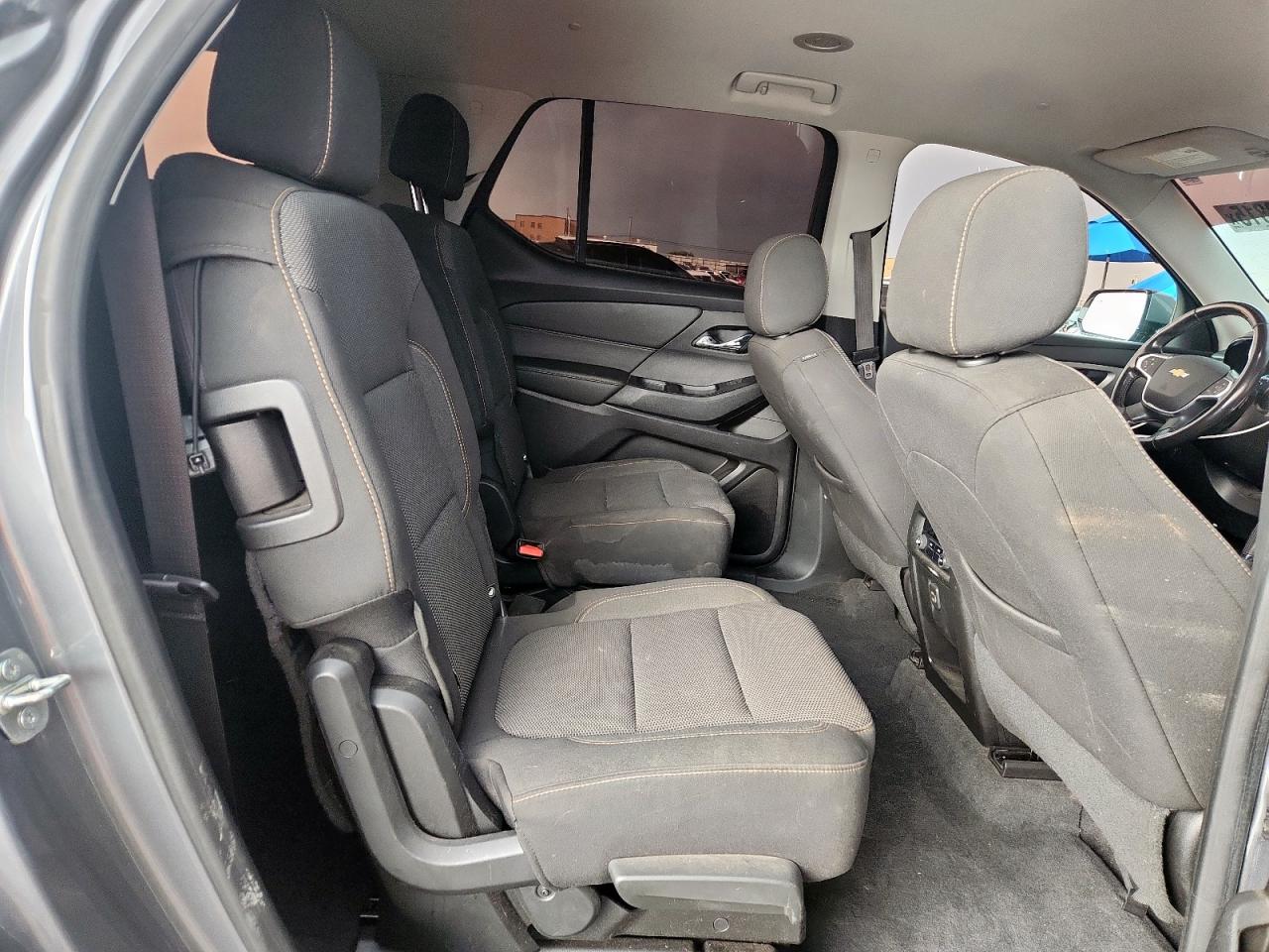 CHEVROLET TRAVERSE LT