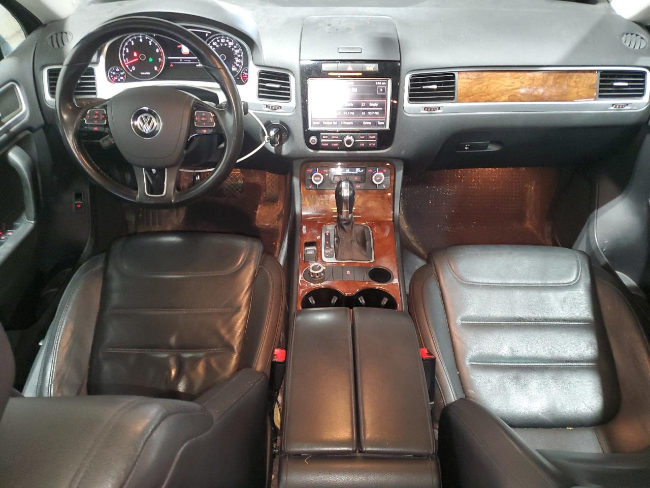 VOLKSWAGEN TOUAREG V6