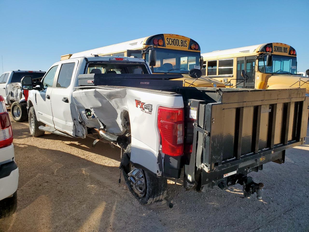 FORD F-350 SUPER DUTY