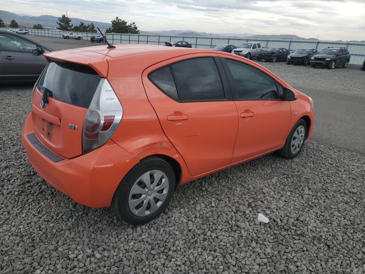 TOYOTA PRIUS C
