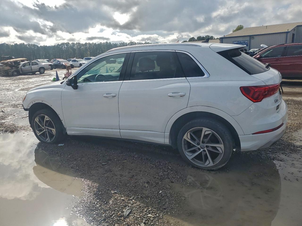 AUDI Q3 PREMIUM 40