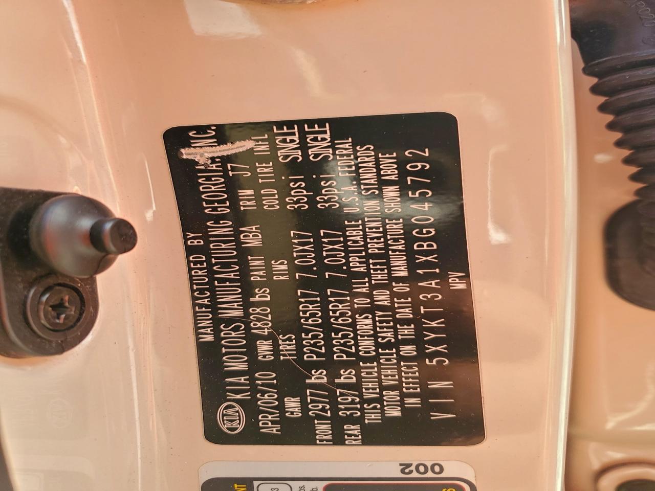 Lot #3309509571 2011 KIA SORENTO BA