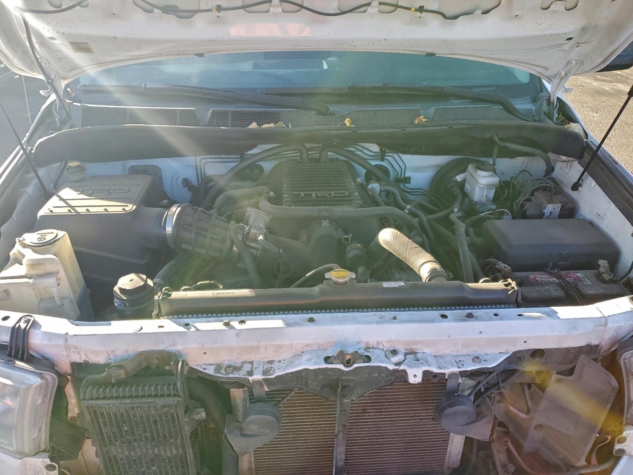 TOYOTA TUNDRA DOUBLE CAB SR5