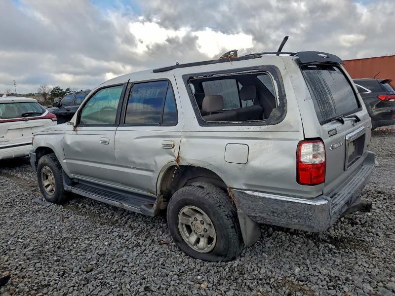 2002 TOYOTA 4RUNNER SR #3304750941