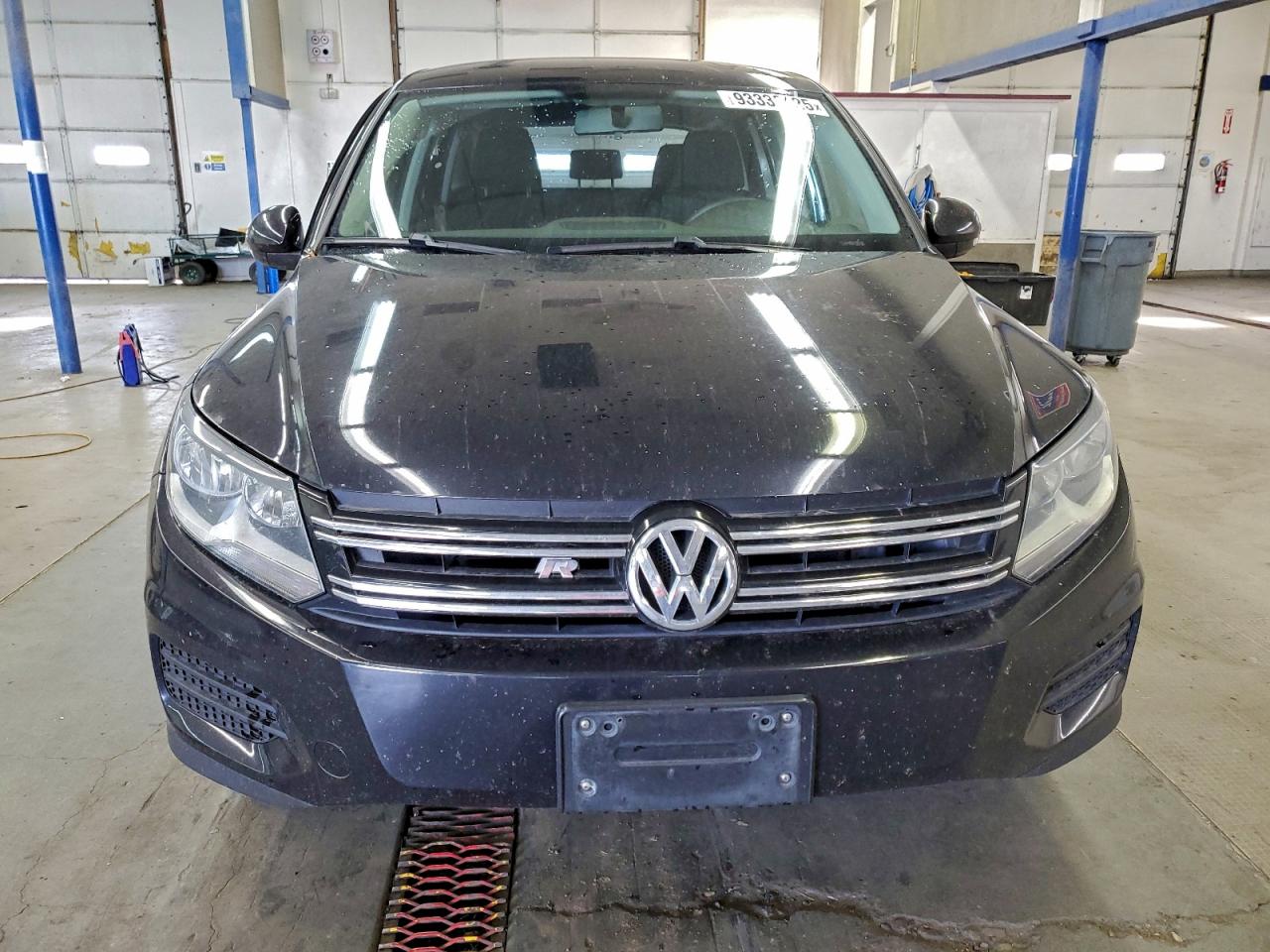 VOLKSWAGEN TIGUAN S