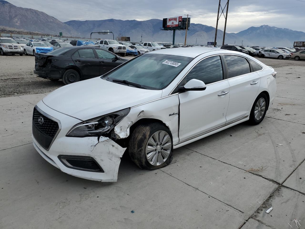 HYUNDAI SONATA HYBRID