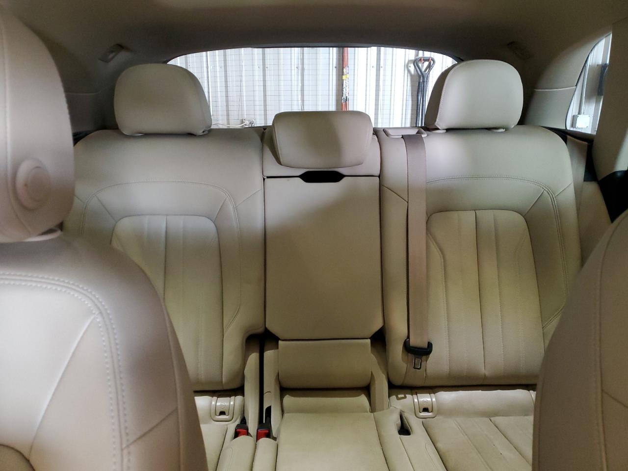 AUDI Q5 PREMIUM PLUS