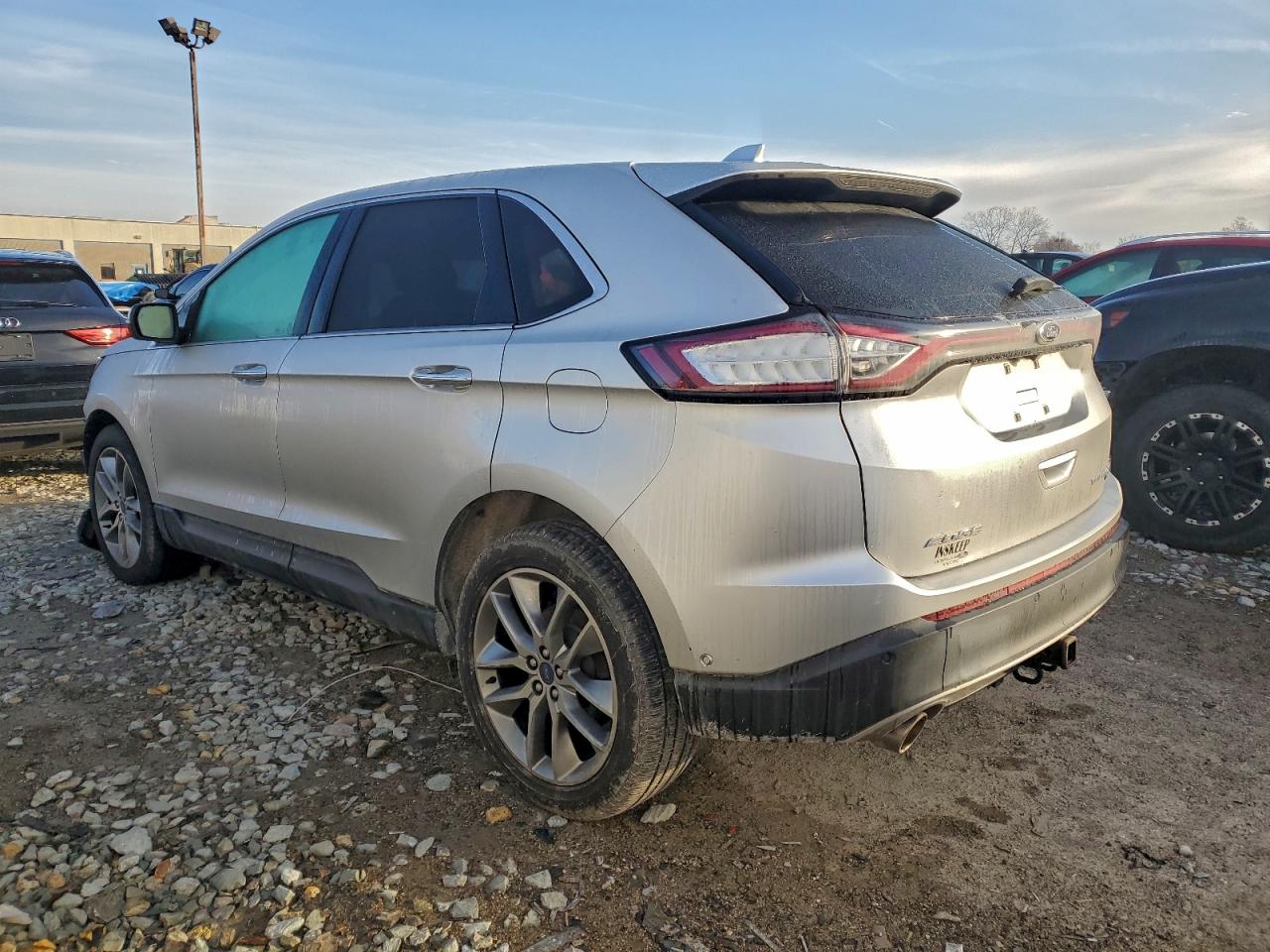FORD EDGE TITANIUM