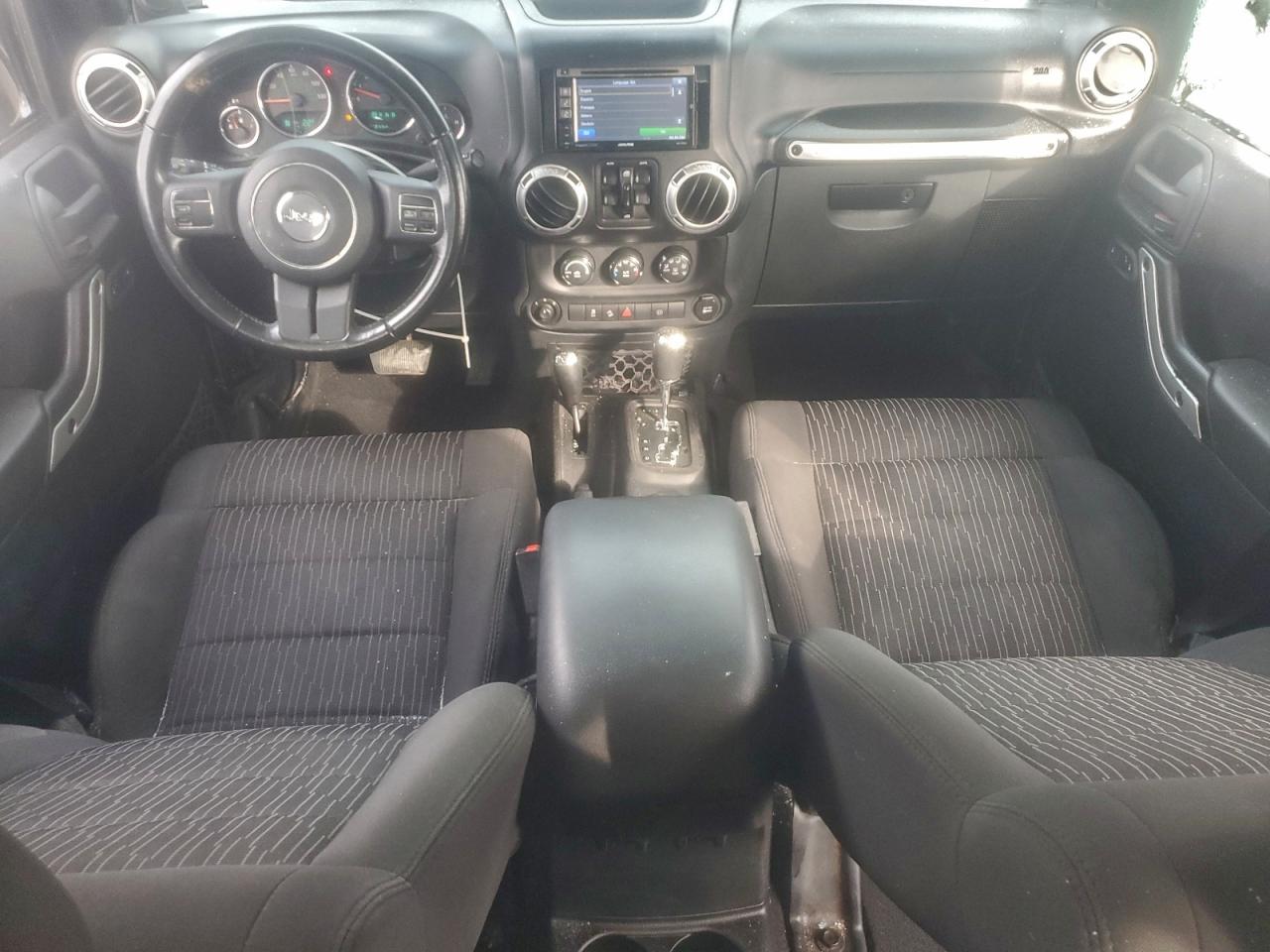 JEEP WRANGLER SAHARA