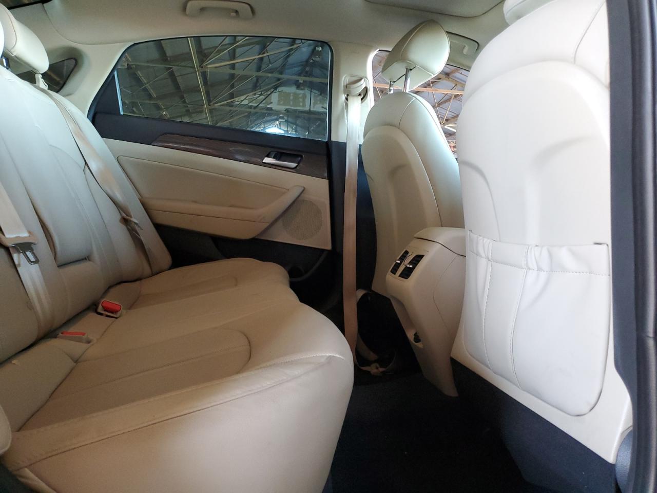 HYUNDAI SONATA SPORT