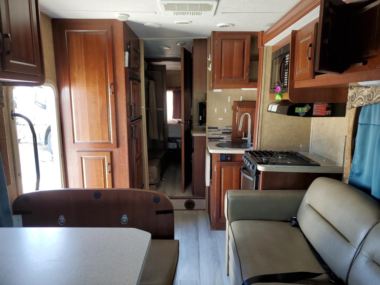 Lot #3290253209 2014 WILDWOOD SUNSEEKER