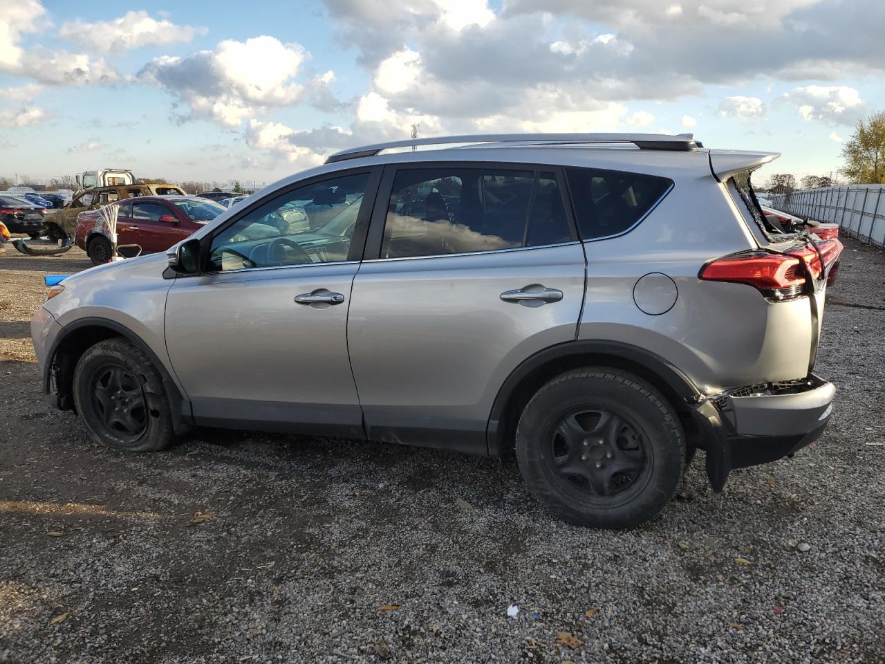TOYOTA RAV4 LE
