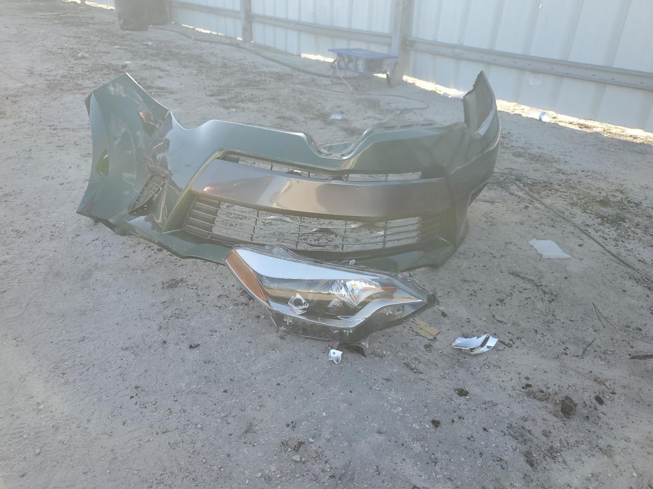 Lot #3301835345 2015 TOYOTA COROLLA L