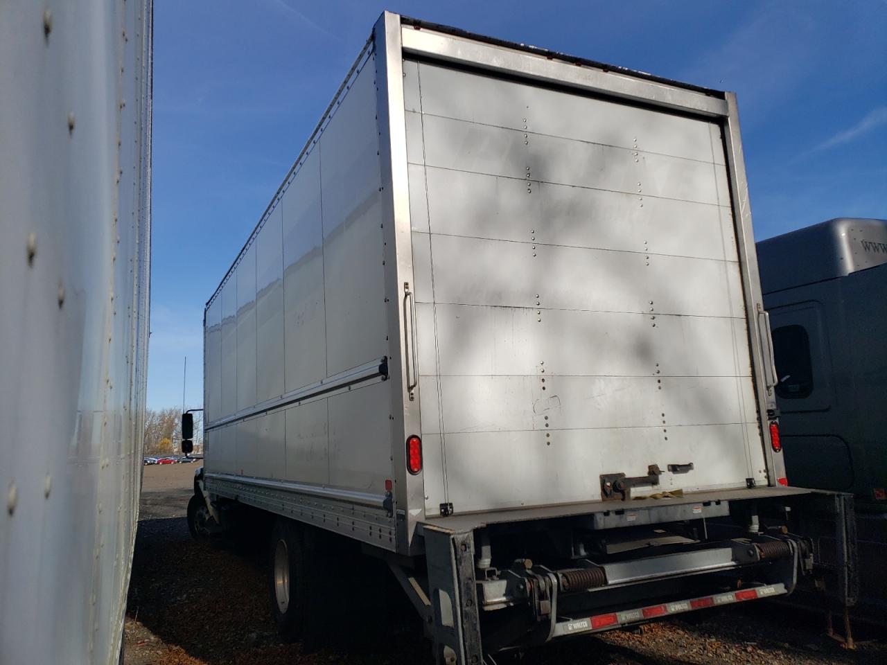 Lot #3316715424 2019 FREIGHTLINER M2 106 MED