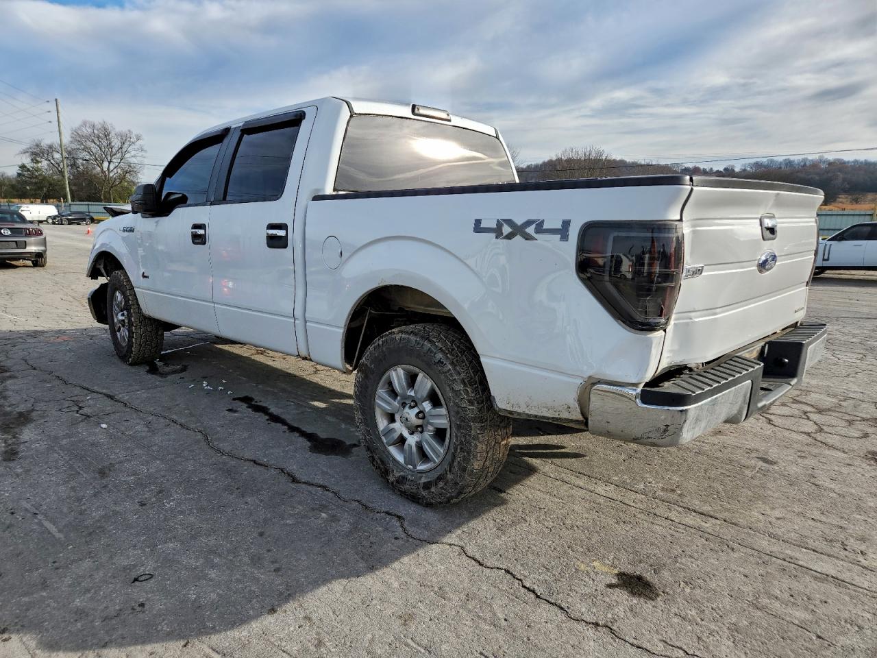 FORD F-150 SUPERCREW