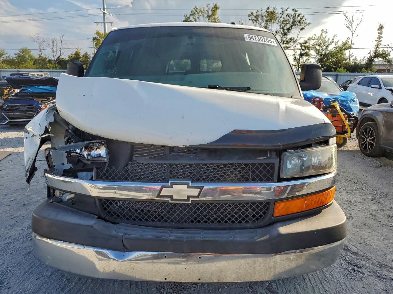 CHEVROLET EXPRESS LT