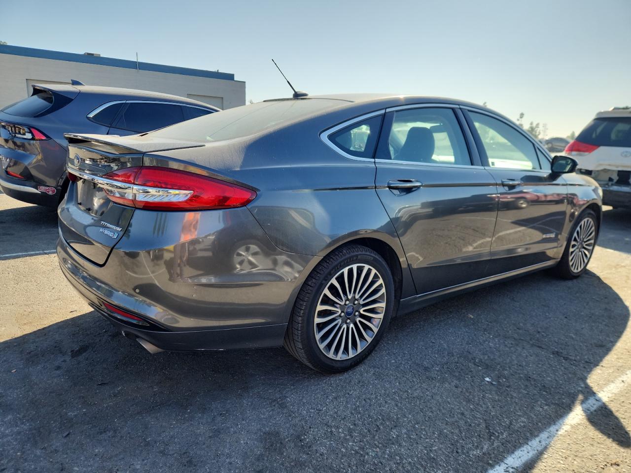 FORD FUSION TITANIUM HEV