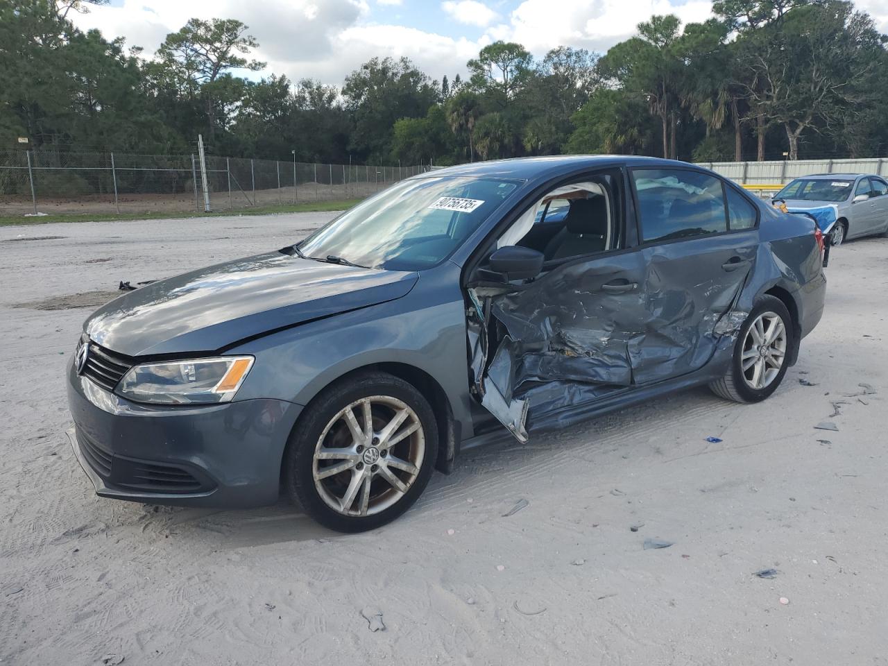 VOLKSWAGEN JETTA BASE